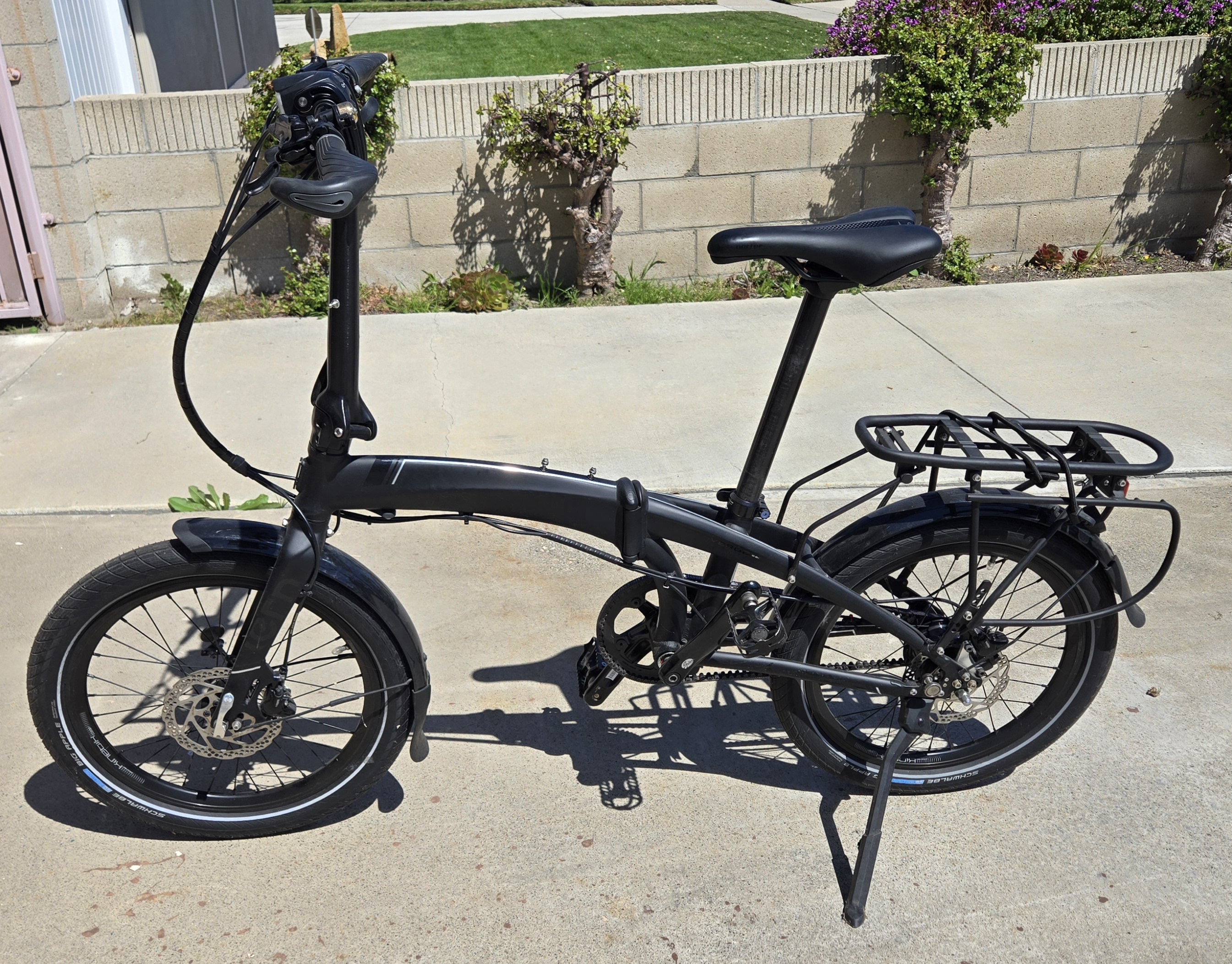 Sleek, Foldable Bike